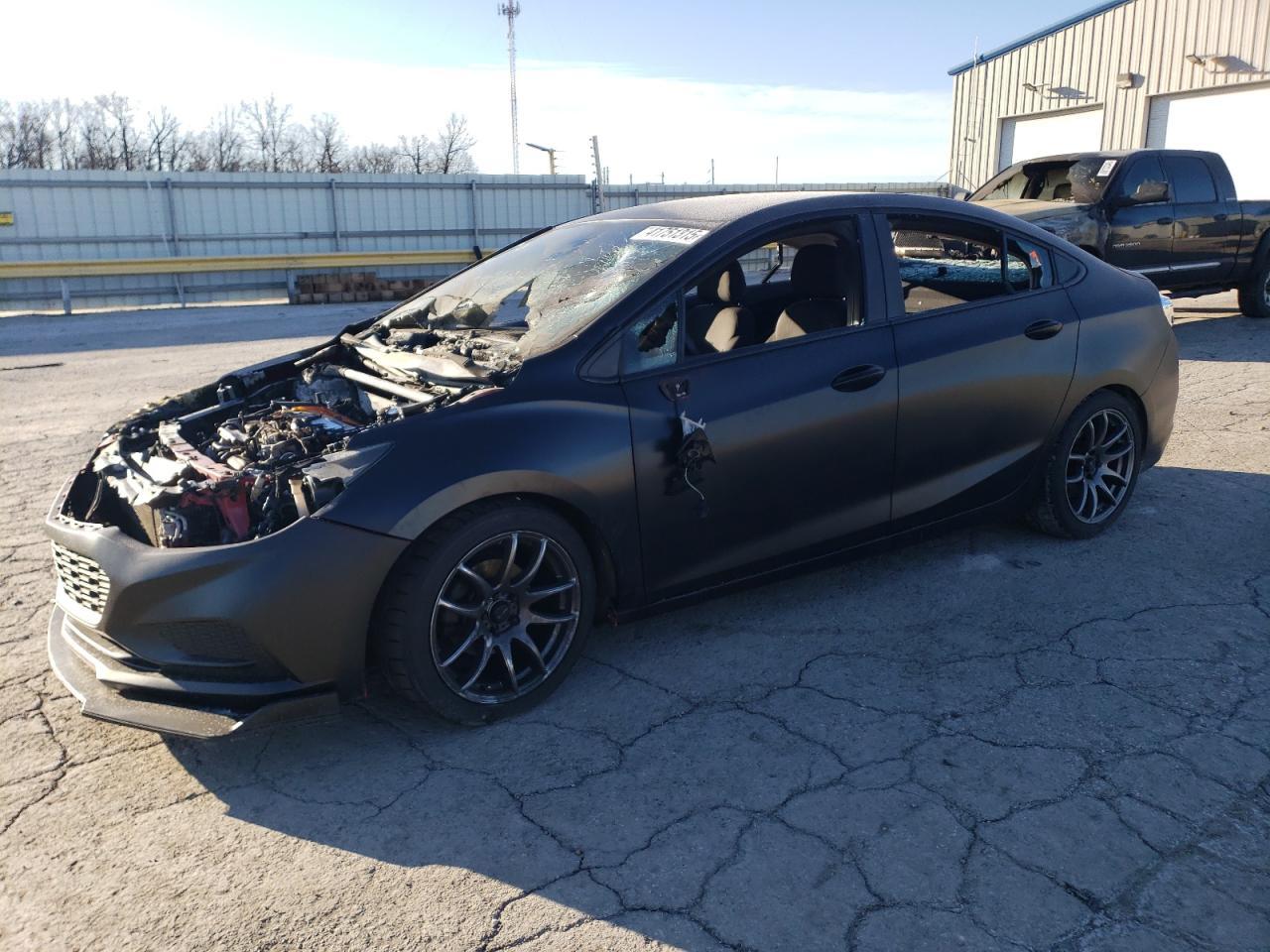 2017 CHEVROLET CRUZE LT