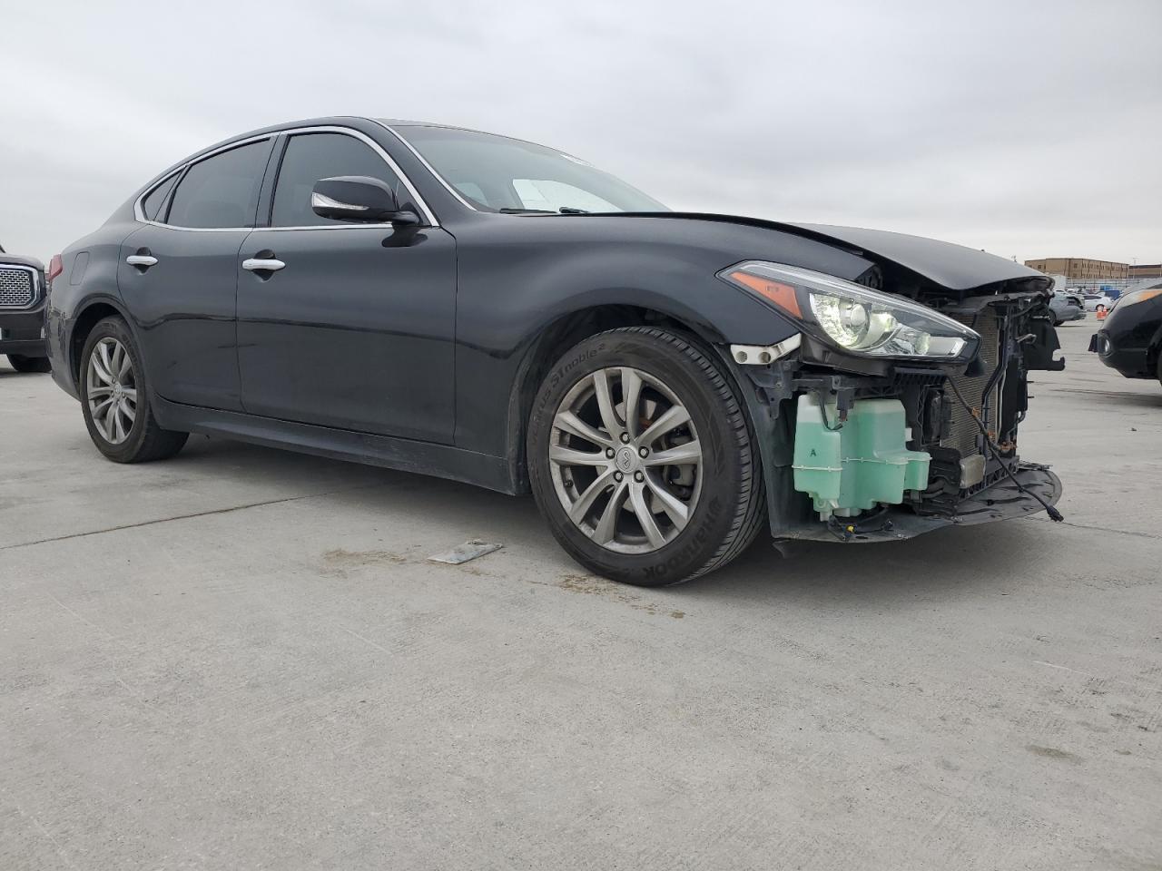2015 INFINITI Q70 3.7 - Image 4