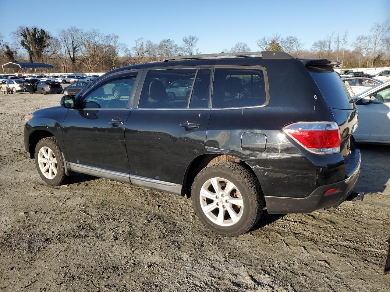 2011 TOYOTA HIGHLANDER - Фото 2