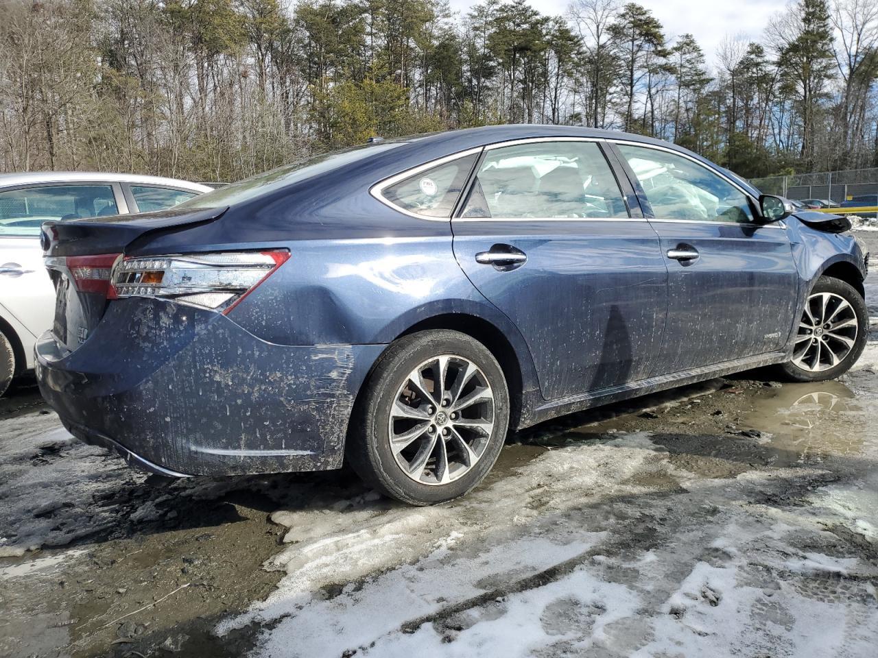 2016 TOYOTA AVALON HYB - Image 3