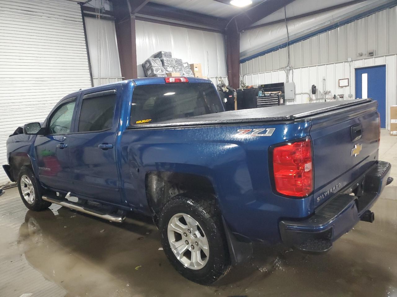 2017 CHEVROLET SILVERADO - Image 2