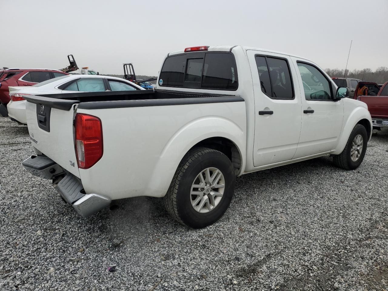 2019 NISSAN FRONTIER S - Фото 3