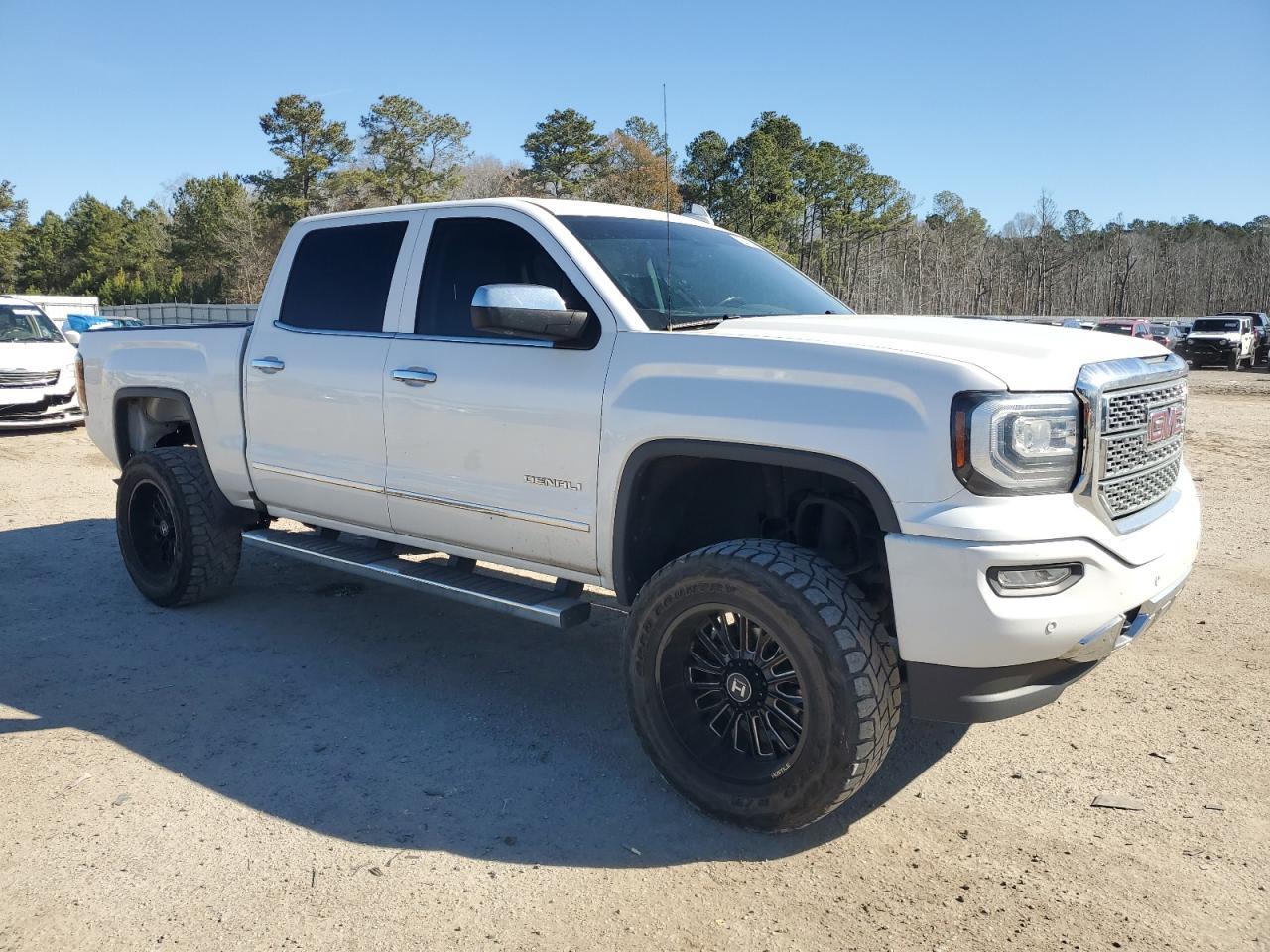 2018 GMC SIERRA K15 - Фото 4