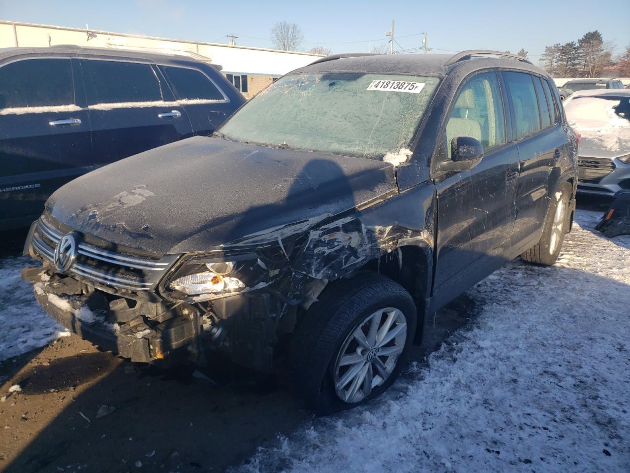 2015 VOLKSWAGEN TIGUAN S