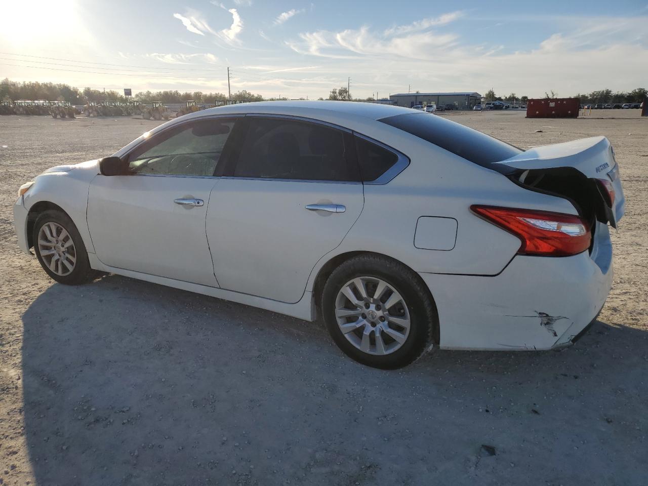 2016 NISSAN ALTIMA 2.5 - Image 2