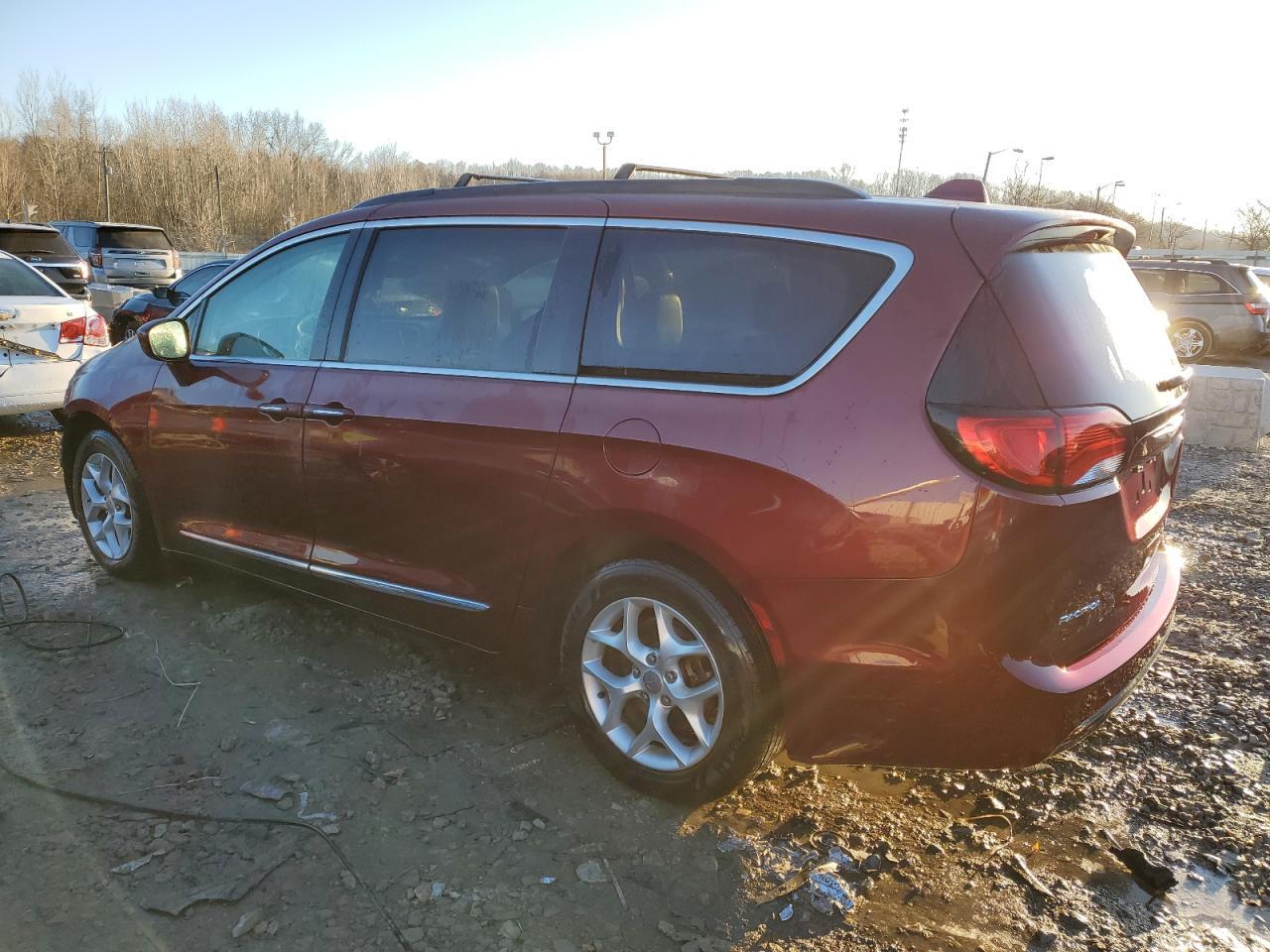2017 CHRYSLER PACIFICA T - Фото 2