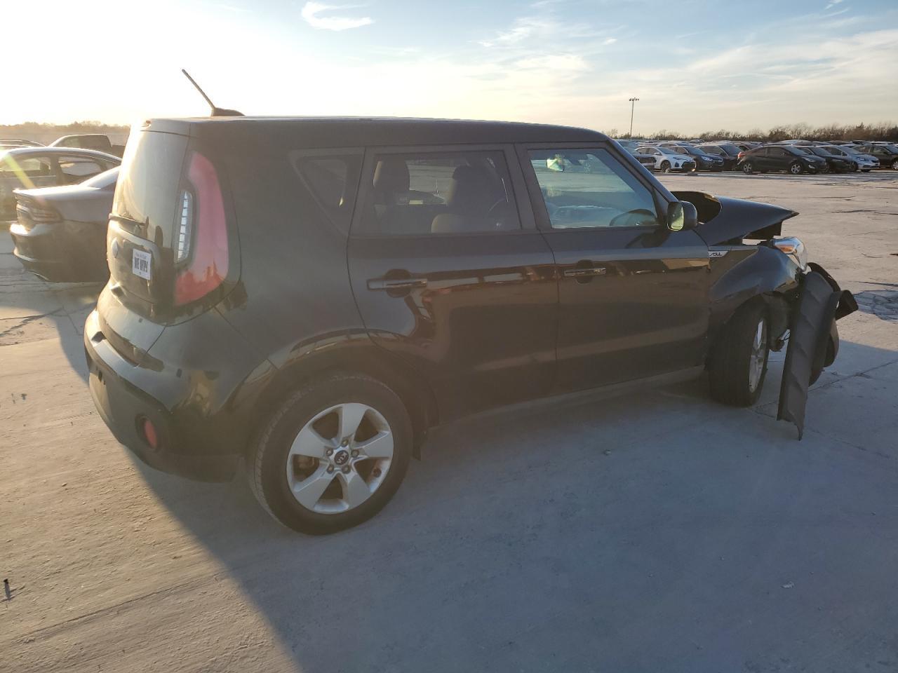 2019 KIA SOUL - Image 3