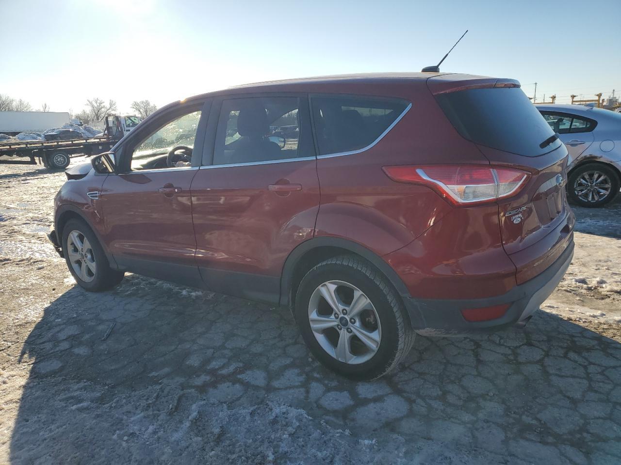 2015 FORD ESCAPE SE - Image 2