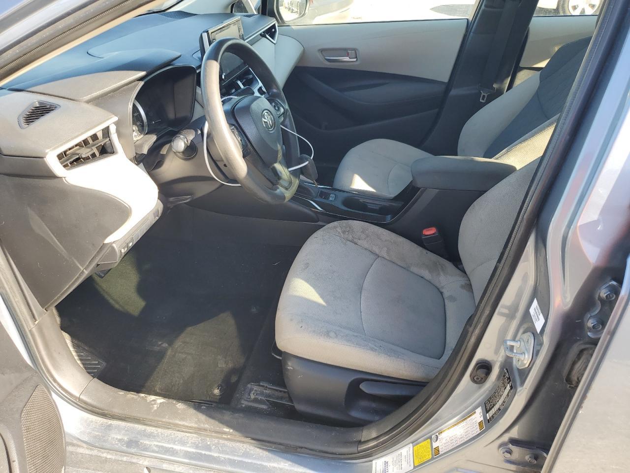2020 TOYOTA COROLLA LE - Фото 7
