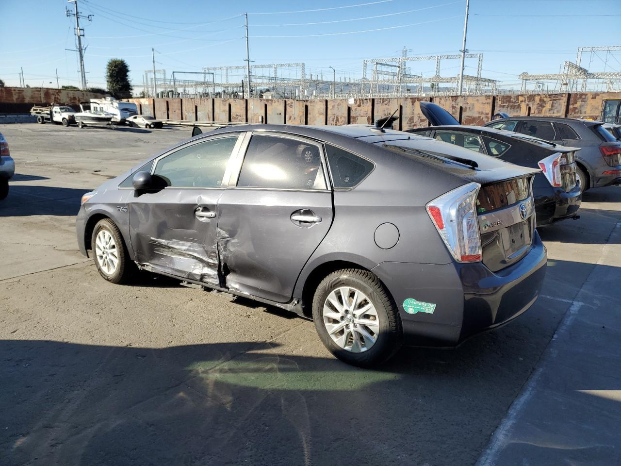 2015 TOYOTA PRIUS PLUG - Фото 2