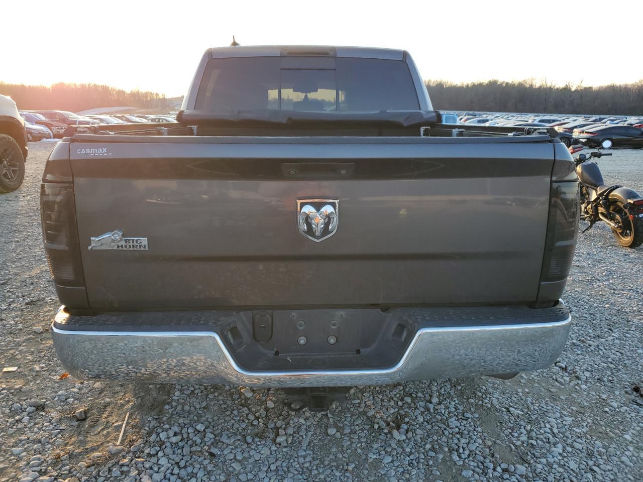 2014 RAM 1500 SLT - Image 6