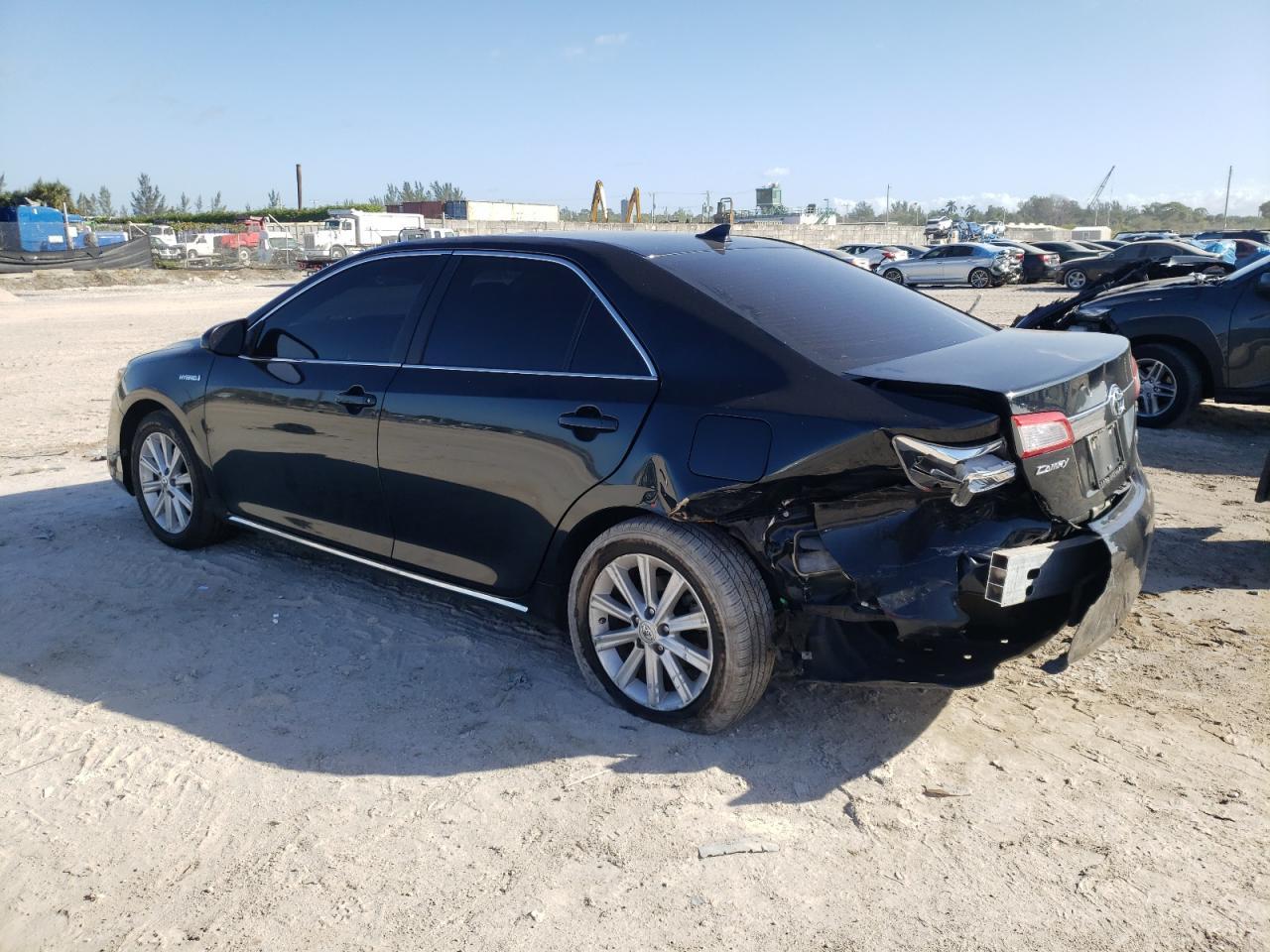 2012 TOYOTA CAMRY HYBR - Фото 2