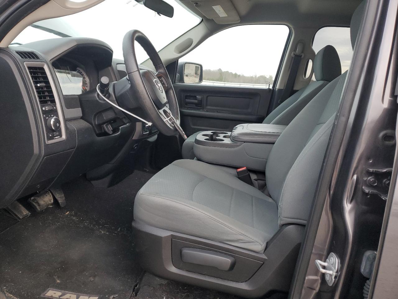 2017 RAM 1500 ST - Image 7