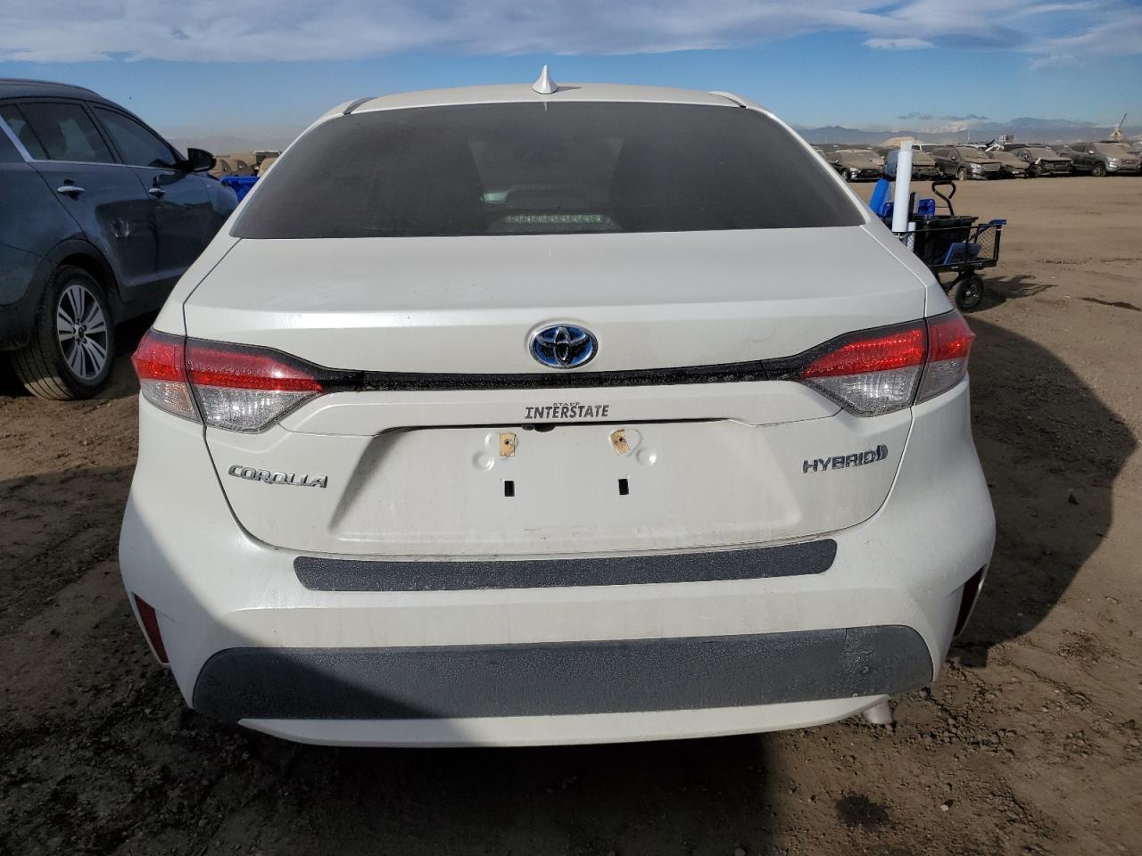 2020 TOYOTA COROLLA LE - Фото 6