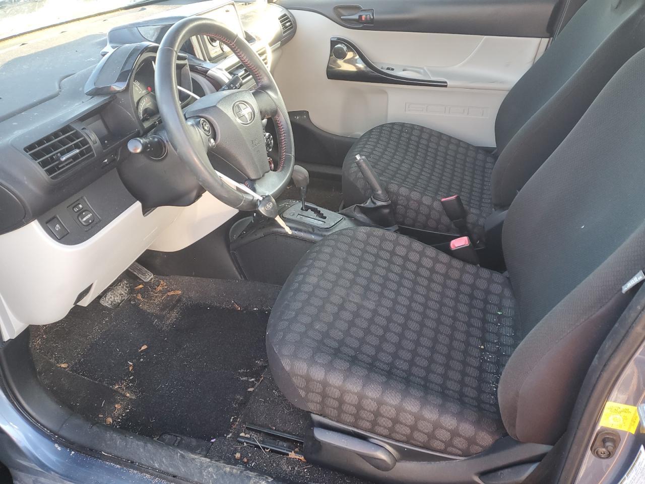 2012 TOYOTA SCION IQ - Фото 7