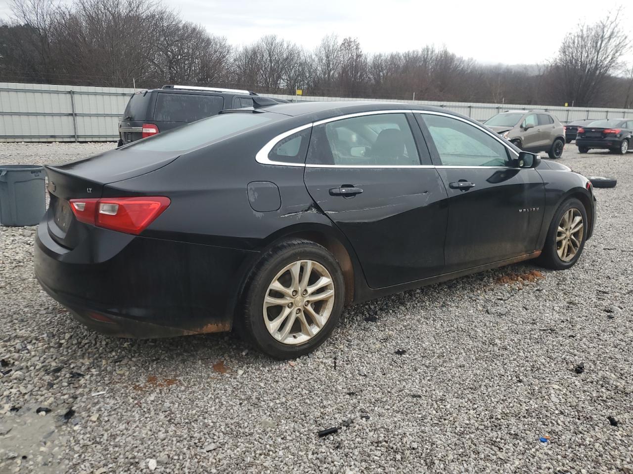 2017 CHEVROLET MALIBU LT - Image 3