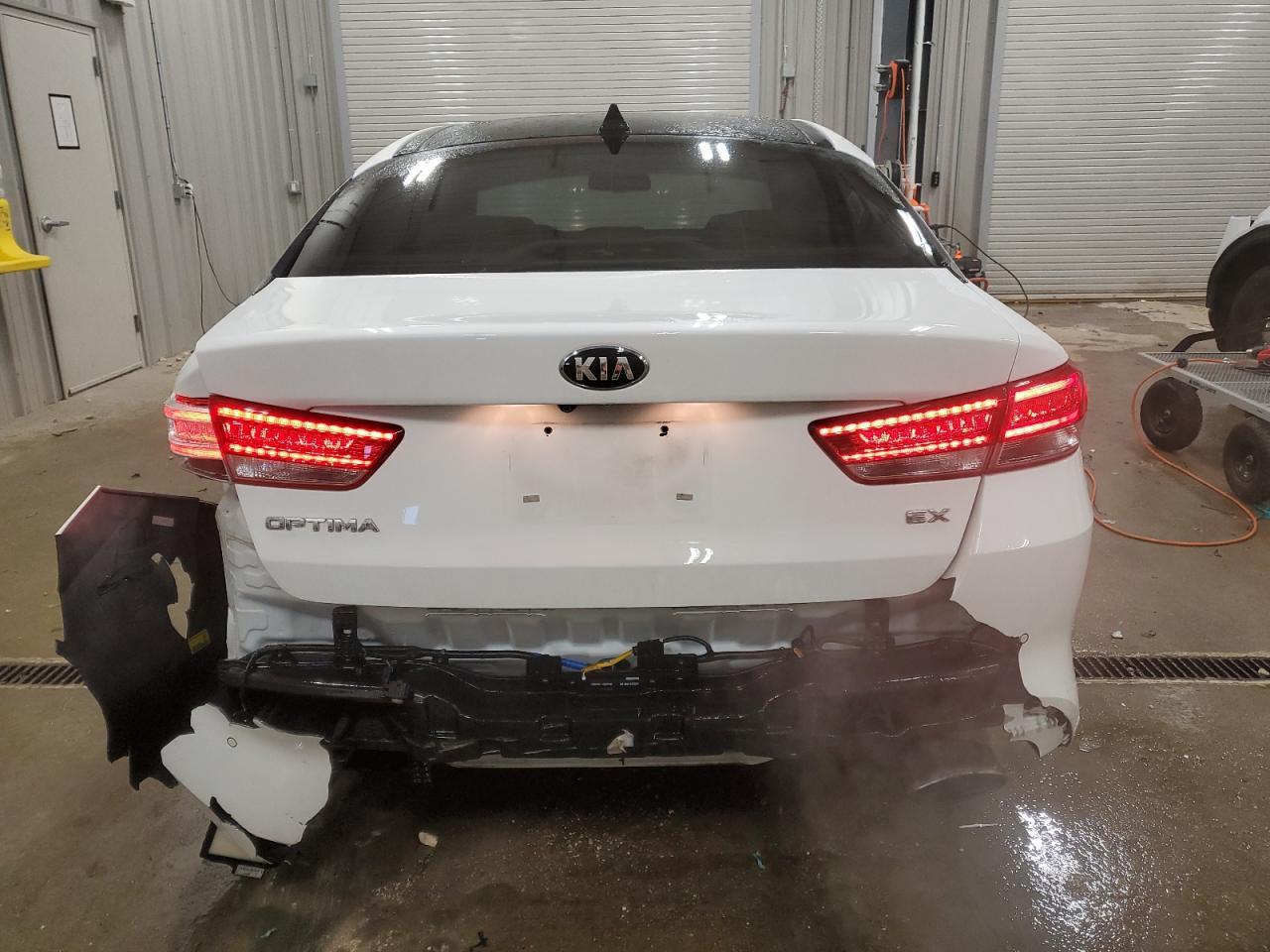 2016 KIA OPTIMA EX - Фото 6
