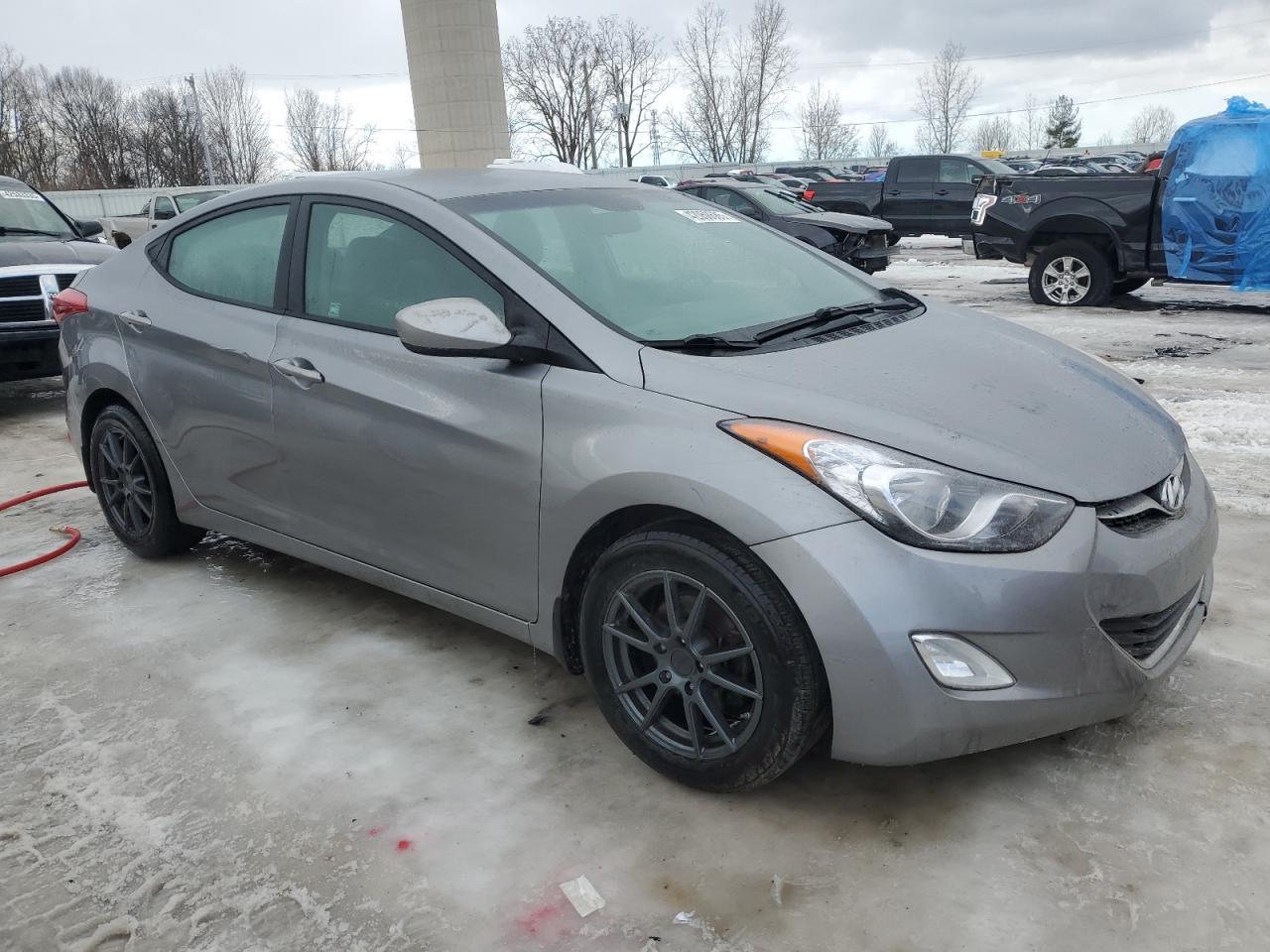 2013 HYUNDAI ELANTRA GL - Image 4