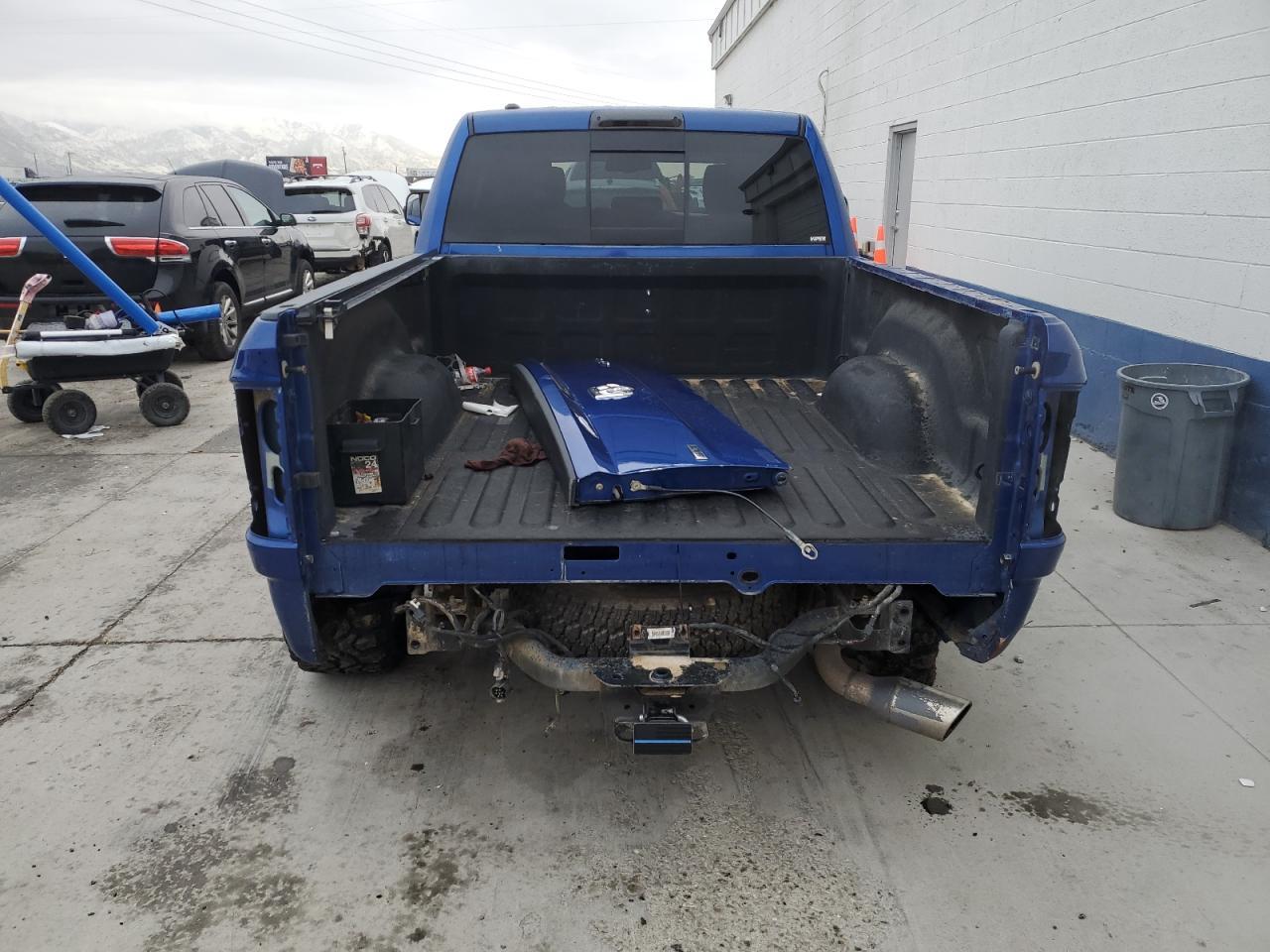 2017 RAM 1500 SLT - Image 6