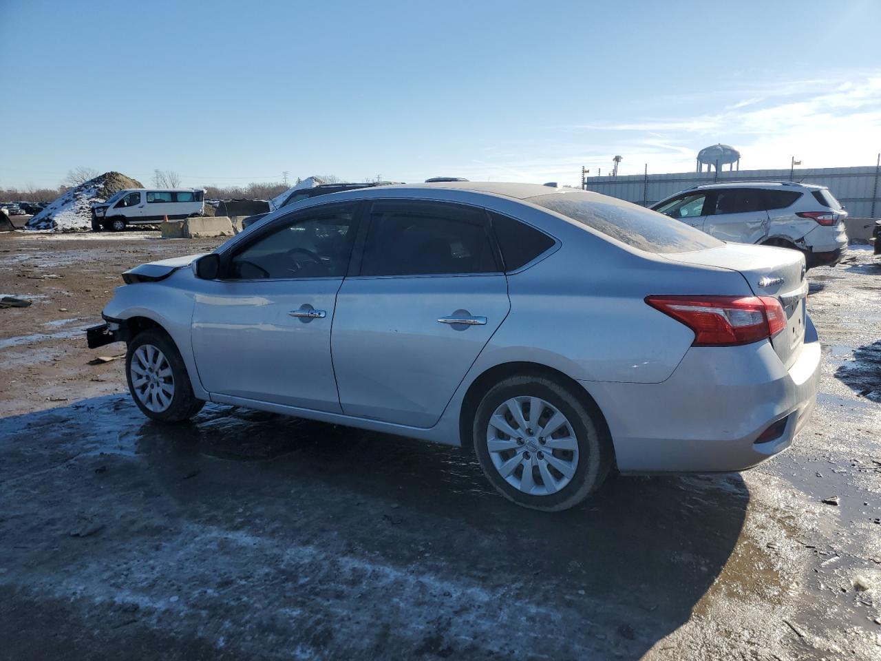 2017 NISSAN SENTRA S - Фото 2