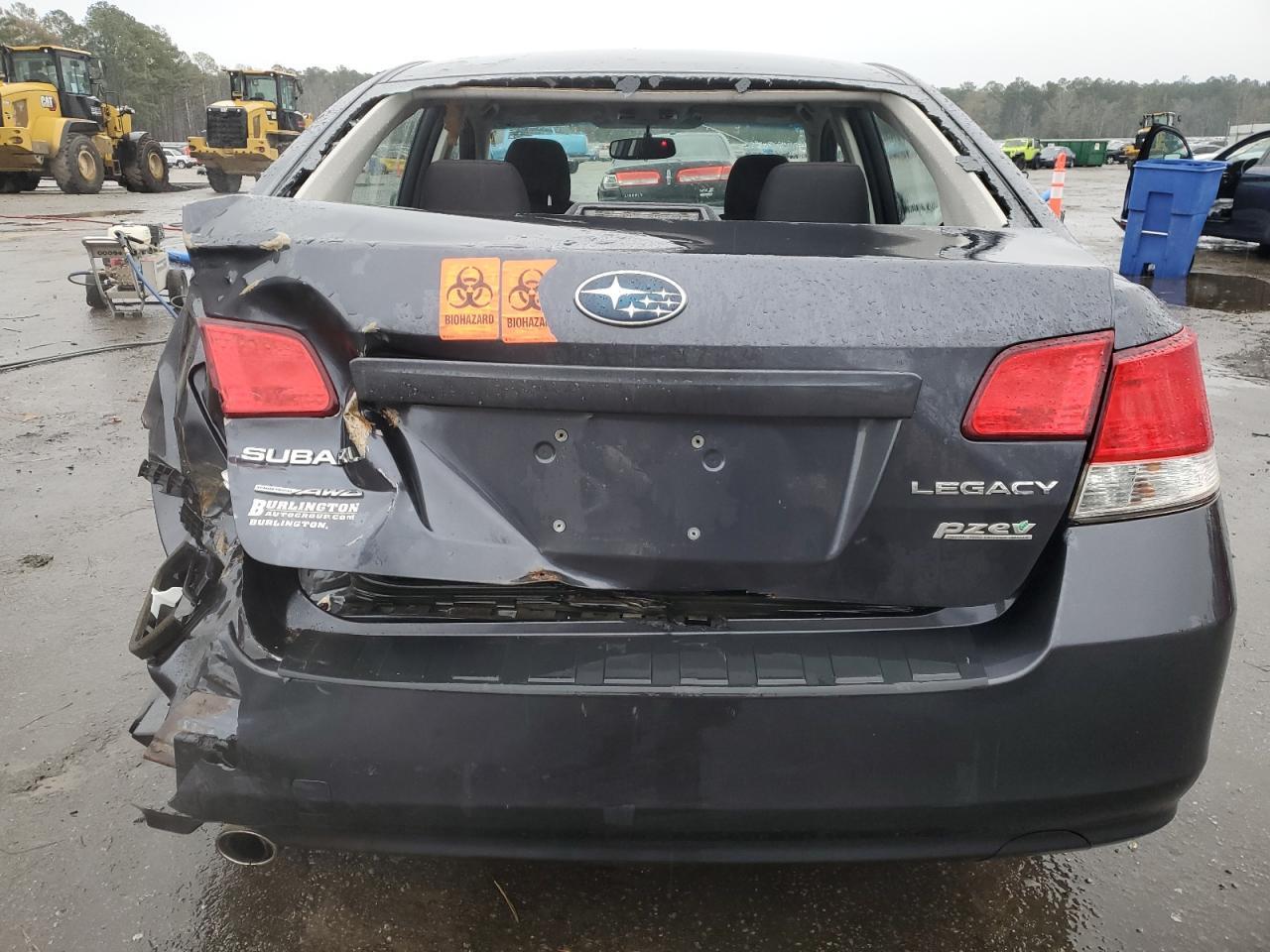 2012 SUBARU LEGACY 2.5 - Image 6