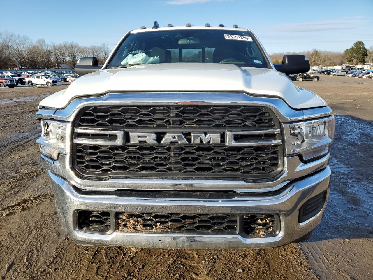 2022 RAM 2500 TRADE - Image 5