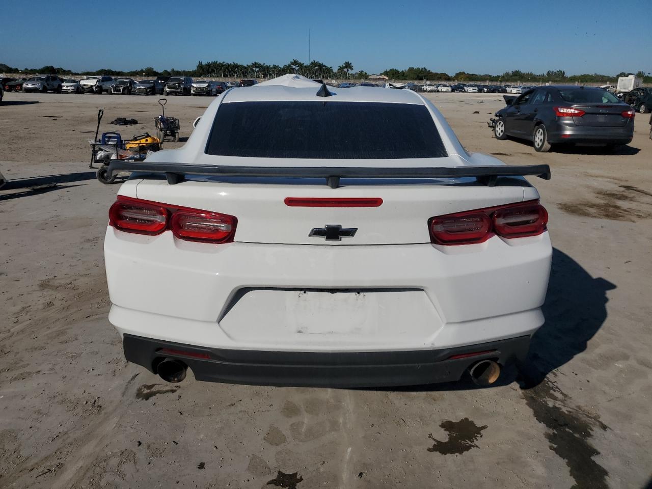 2021 CHEVROLET CAMARO LS - Фото 6