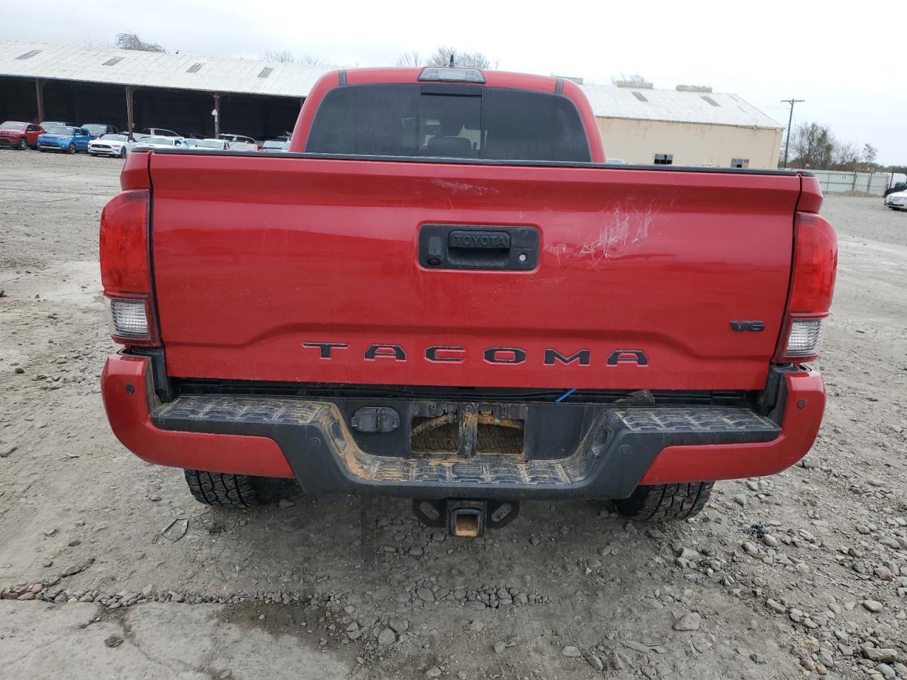 2018 TOYOTA TACOMA DOU - Image 6