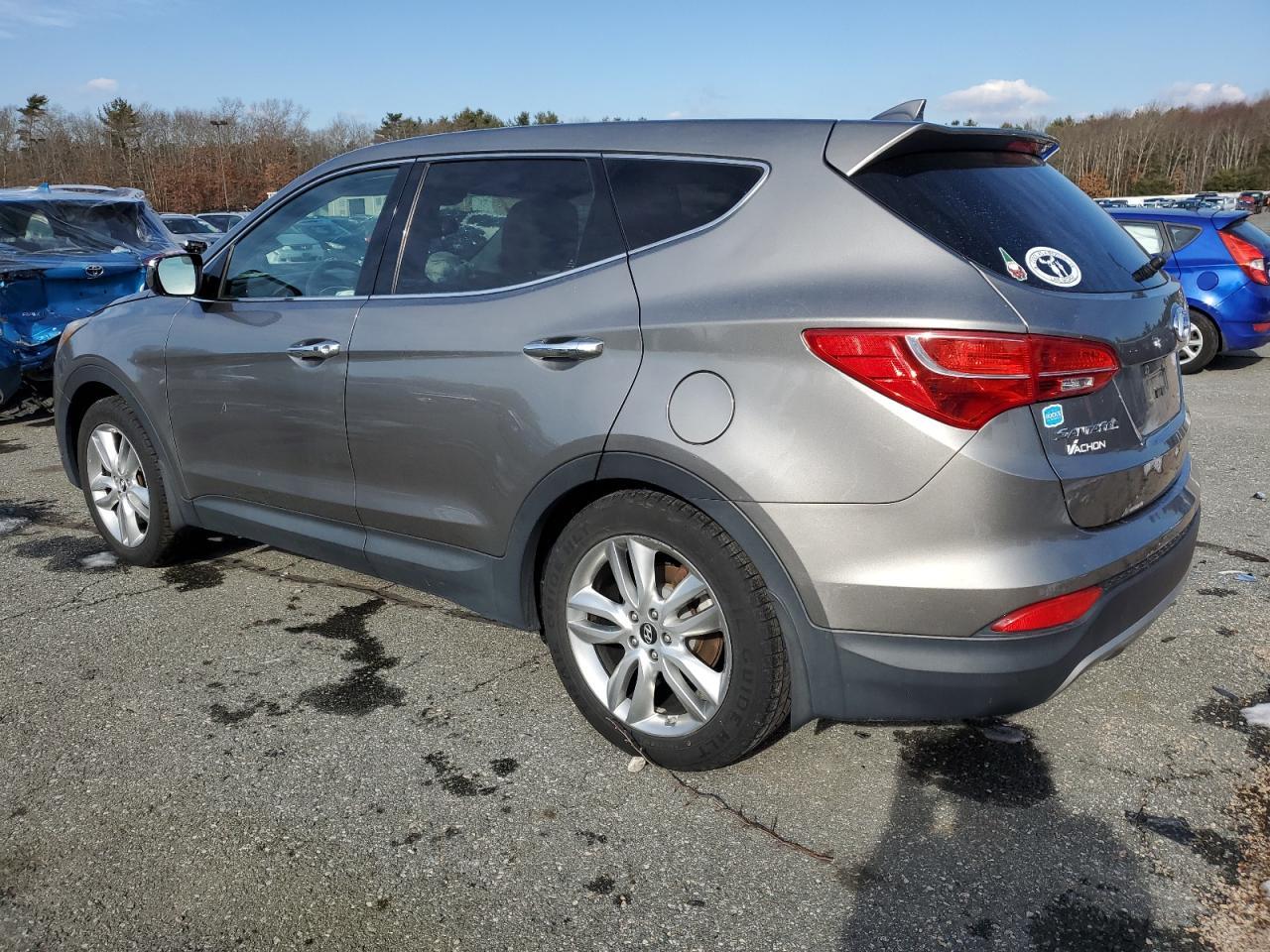2013 HYUNDAI SANTA FE S - Image 2