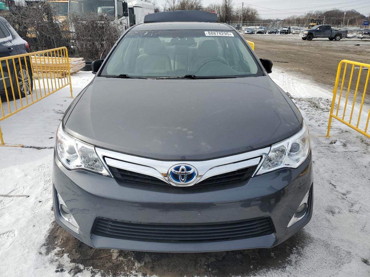 2012 TOYOTA CAMRY HYBR - Фото 5