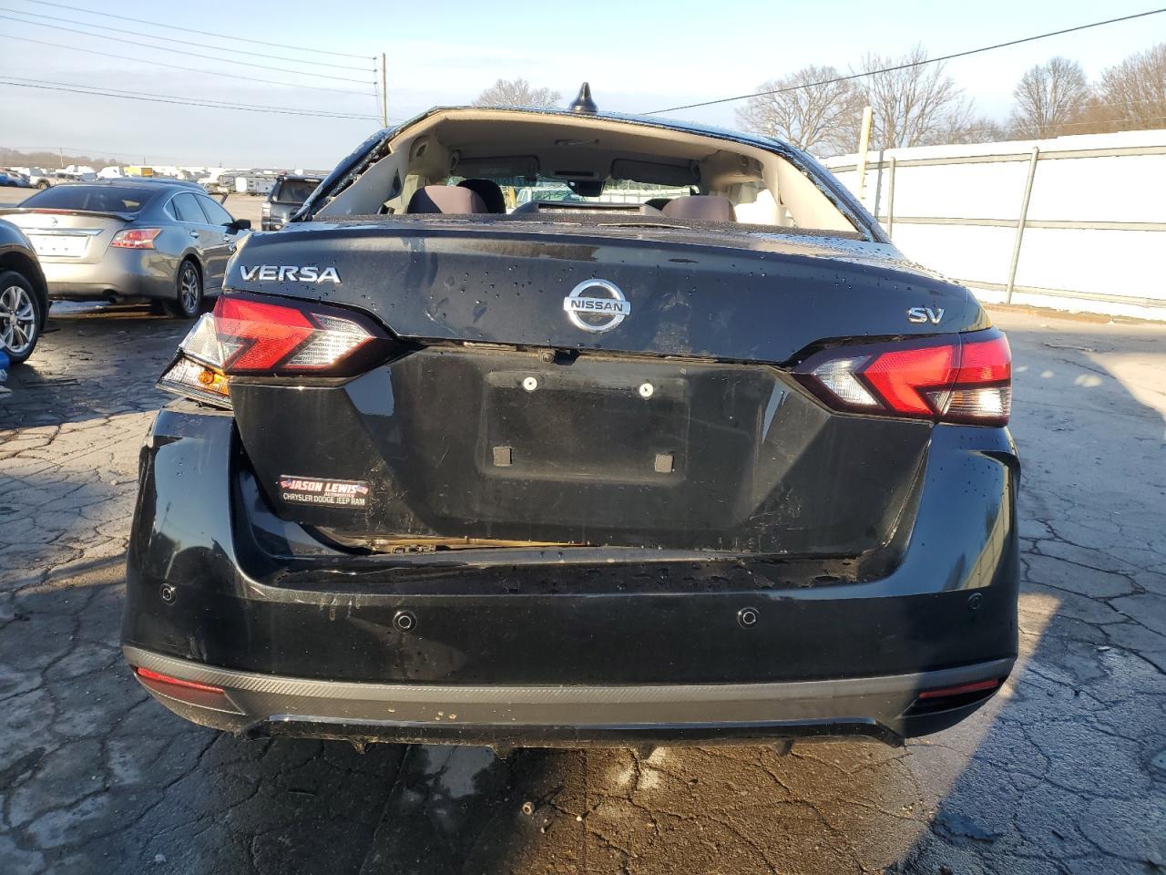 2021 NISSAN VERSA SV - Фото 6