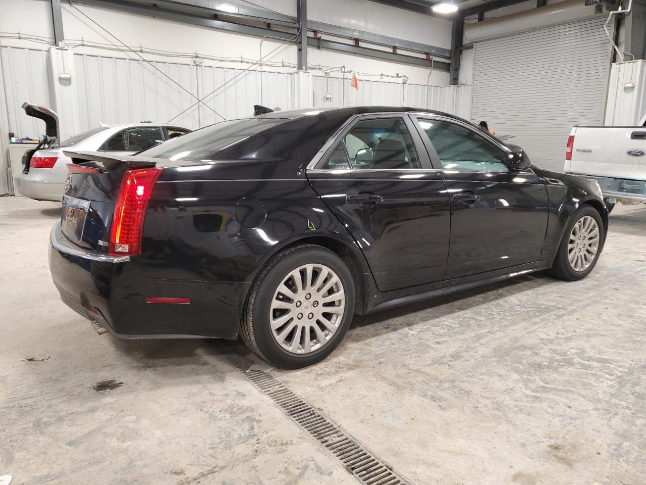 2011 CADILLAC CTS PREMIU - Image 3
