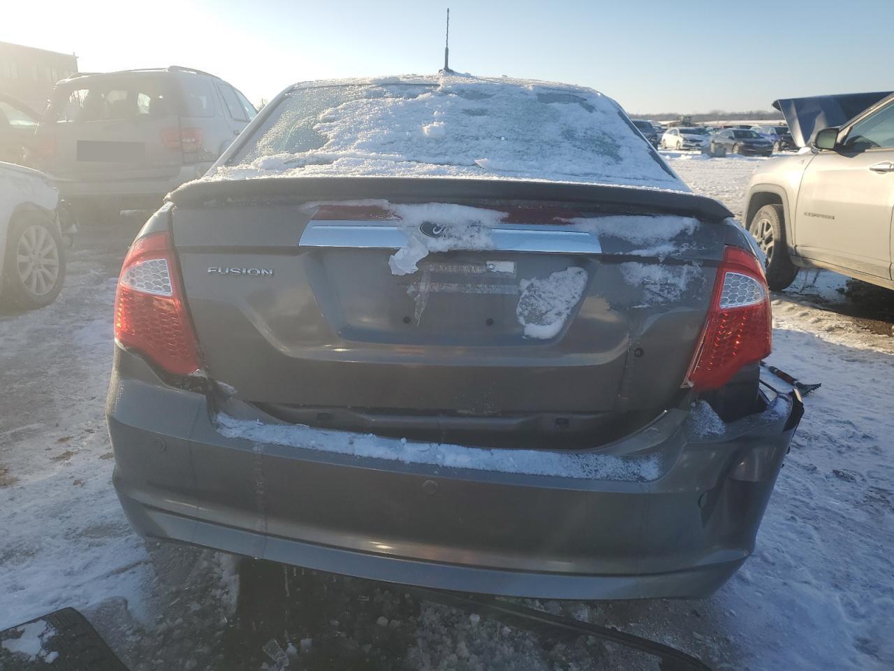 2011 FORD FUSION SEL - Image 6