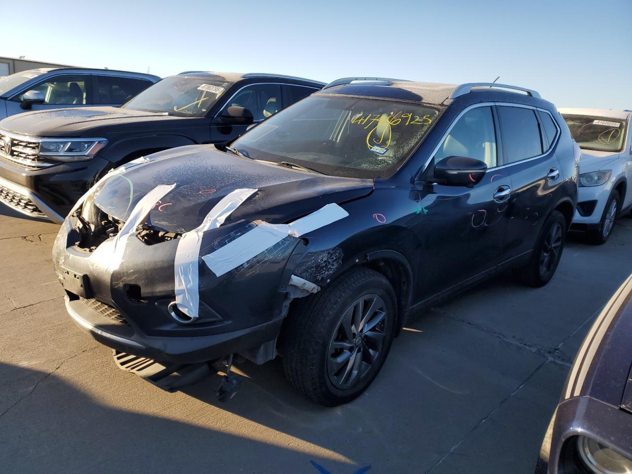 2015 NISSAN ROGUE S