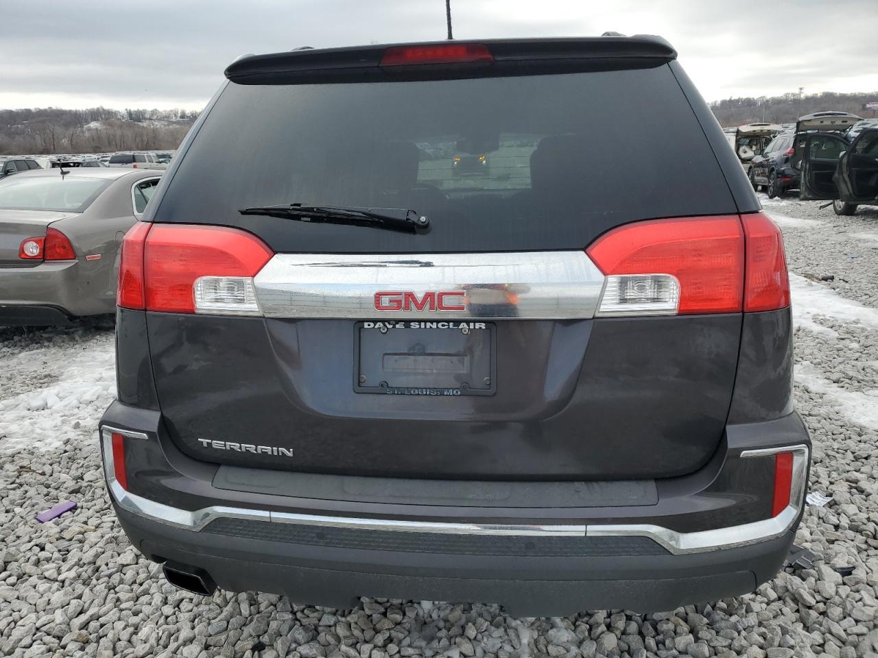 2016 GMC TERRAIN SL - Image 6