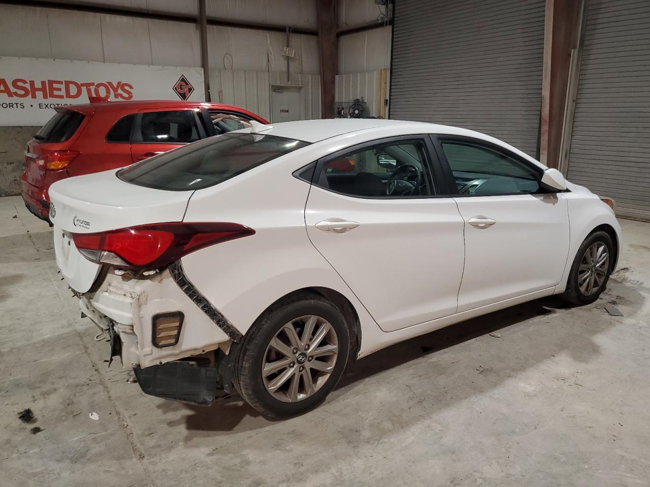 2014 HYUNDAI ELANTRA SE - Image 3