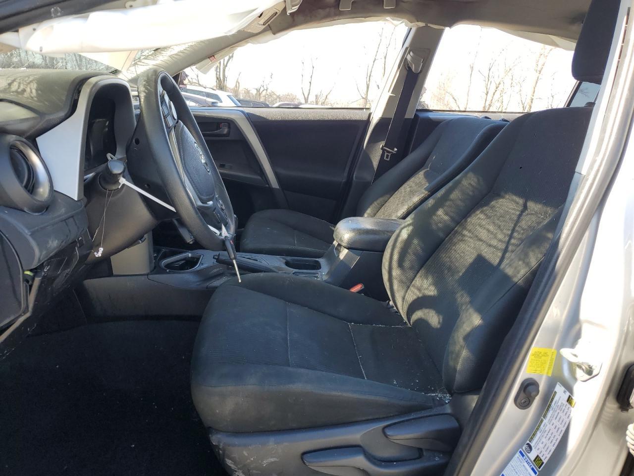 2018 TOYOTA RAV4 LE - Image 7