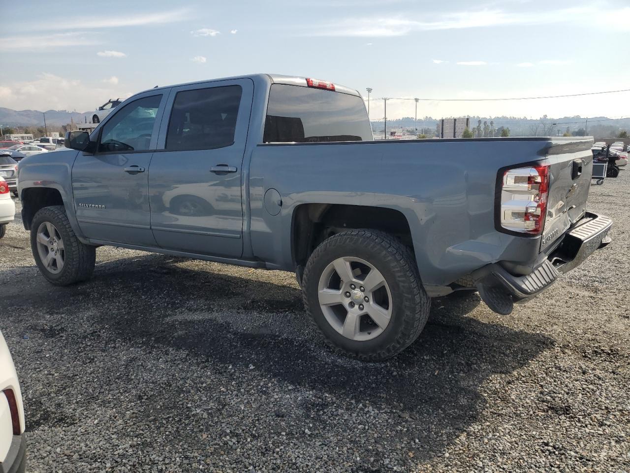 2016 CHEVROLET SILVERADO - Фото 2