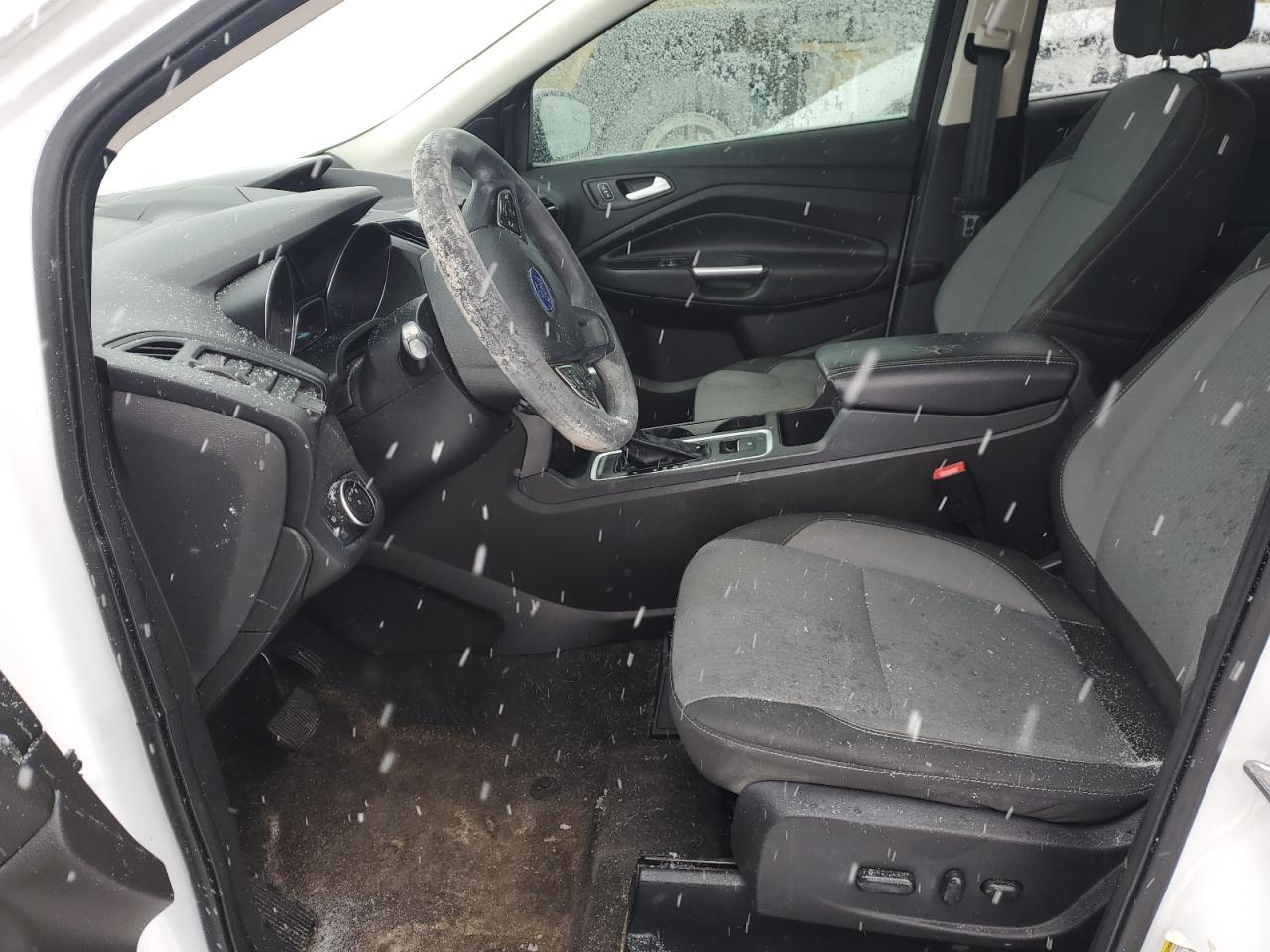 2017 FORD ESCAPE SE - Image 7