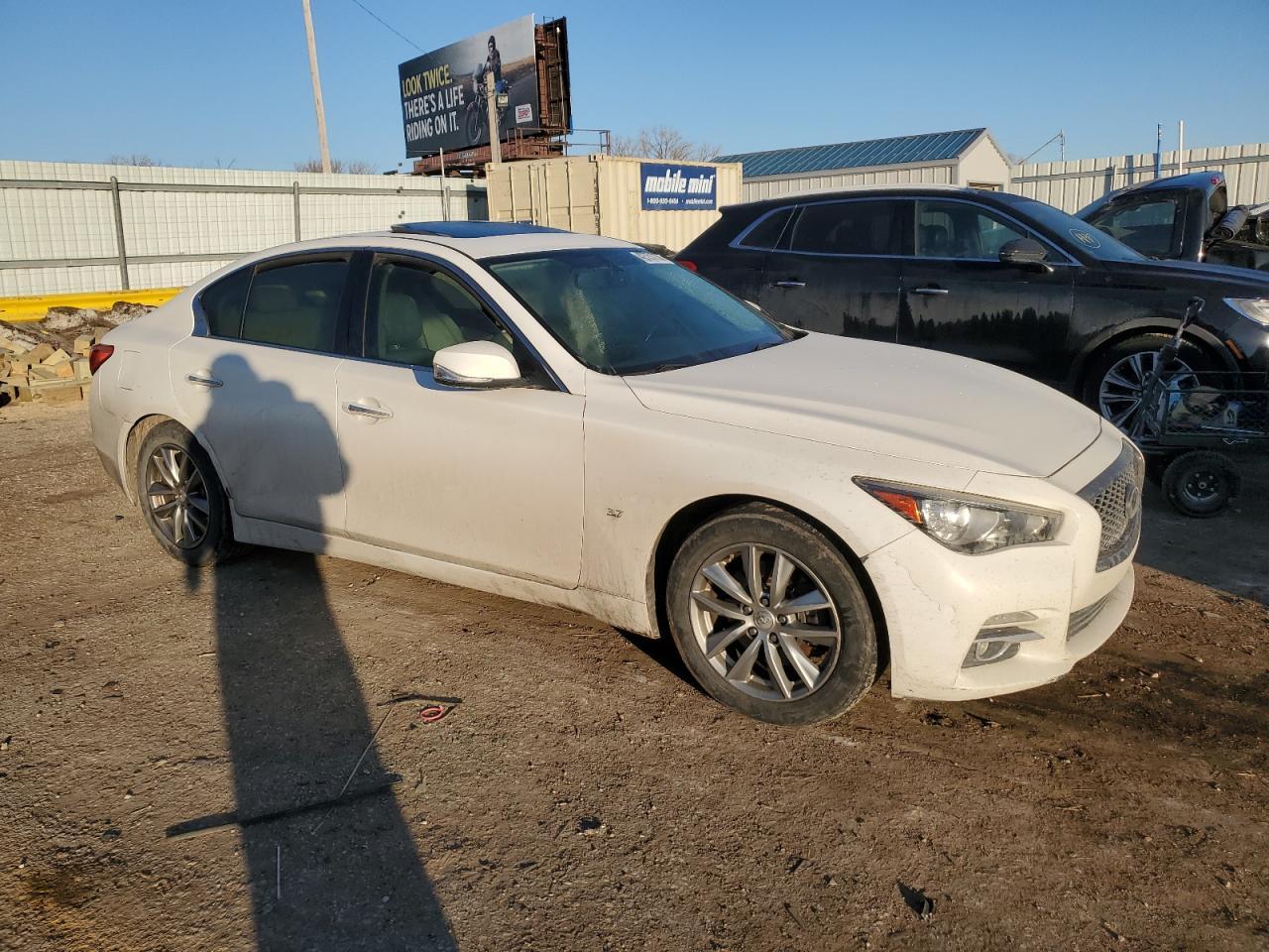 2014 INFINITI Q50 BASE - Image 4
