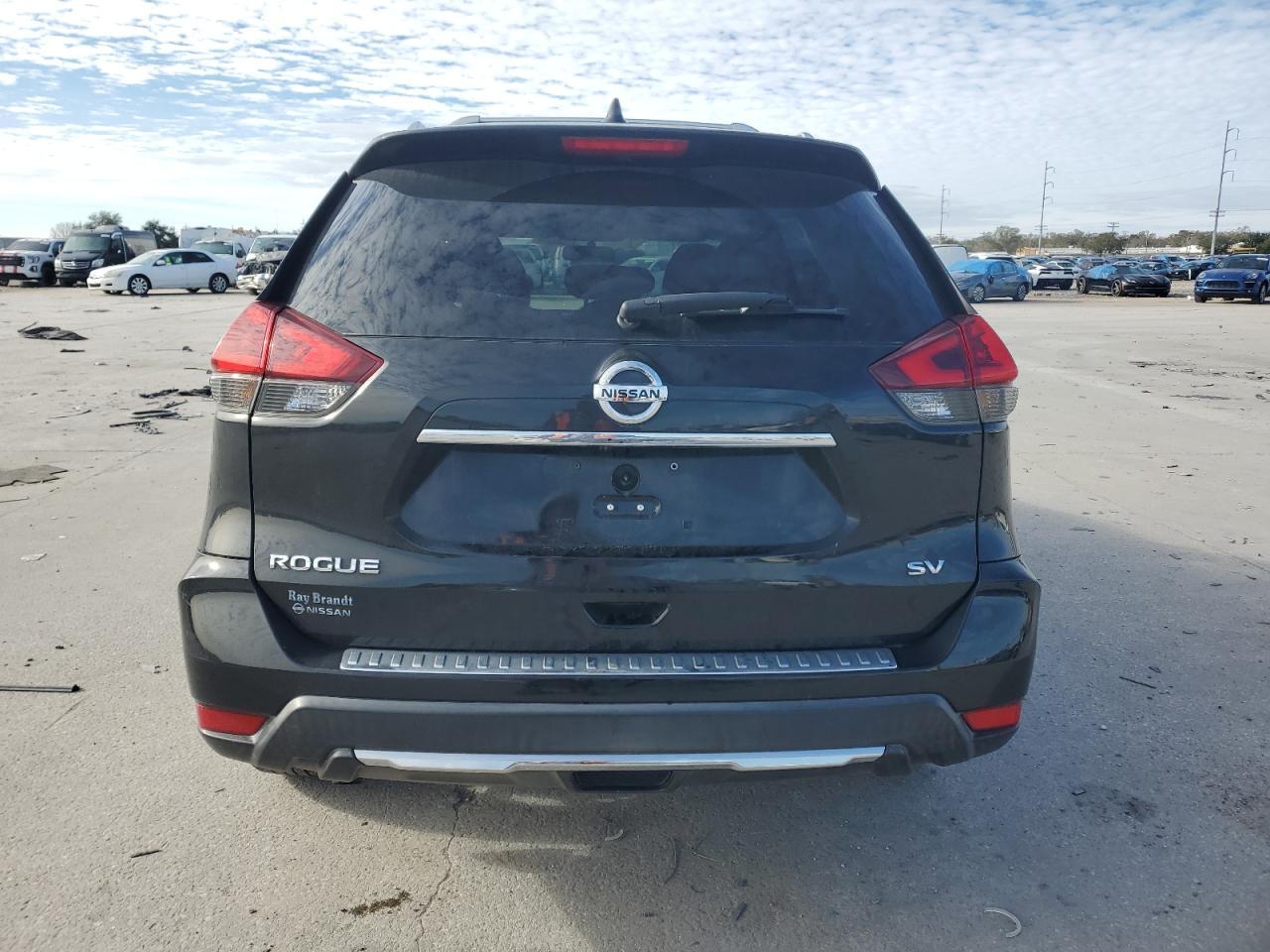 2018 NISSAN ROGUE S - Image 6