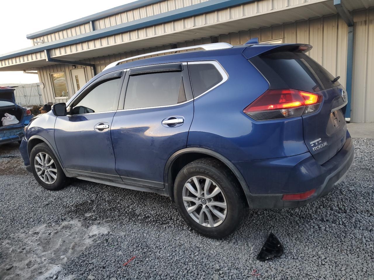 2018 NISSAN ROGUE S - Image 2