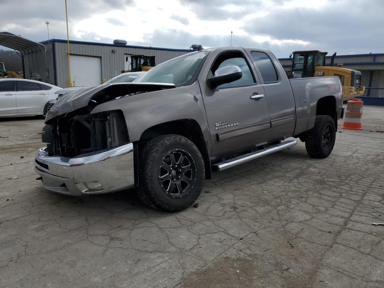 2013 CHEVROLET SILVERADO