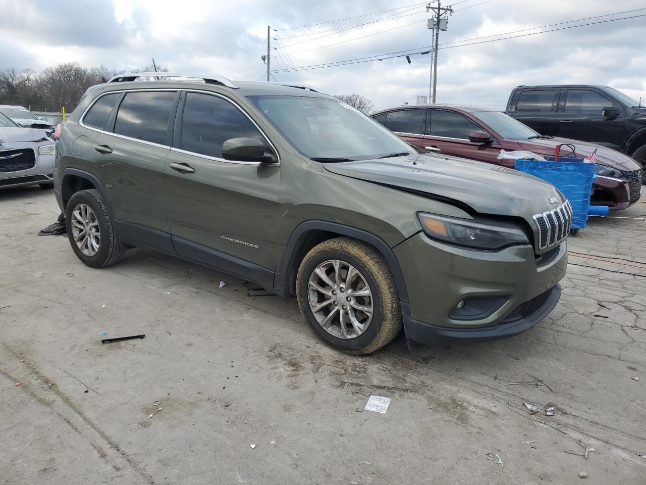 2019 JEEP CHEROKEE L - Image 4