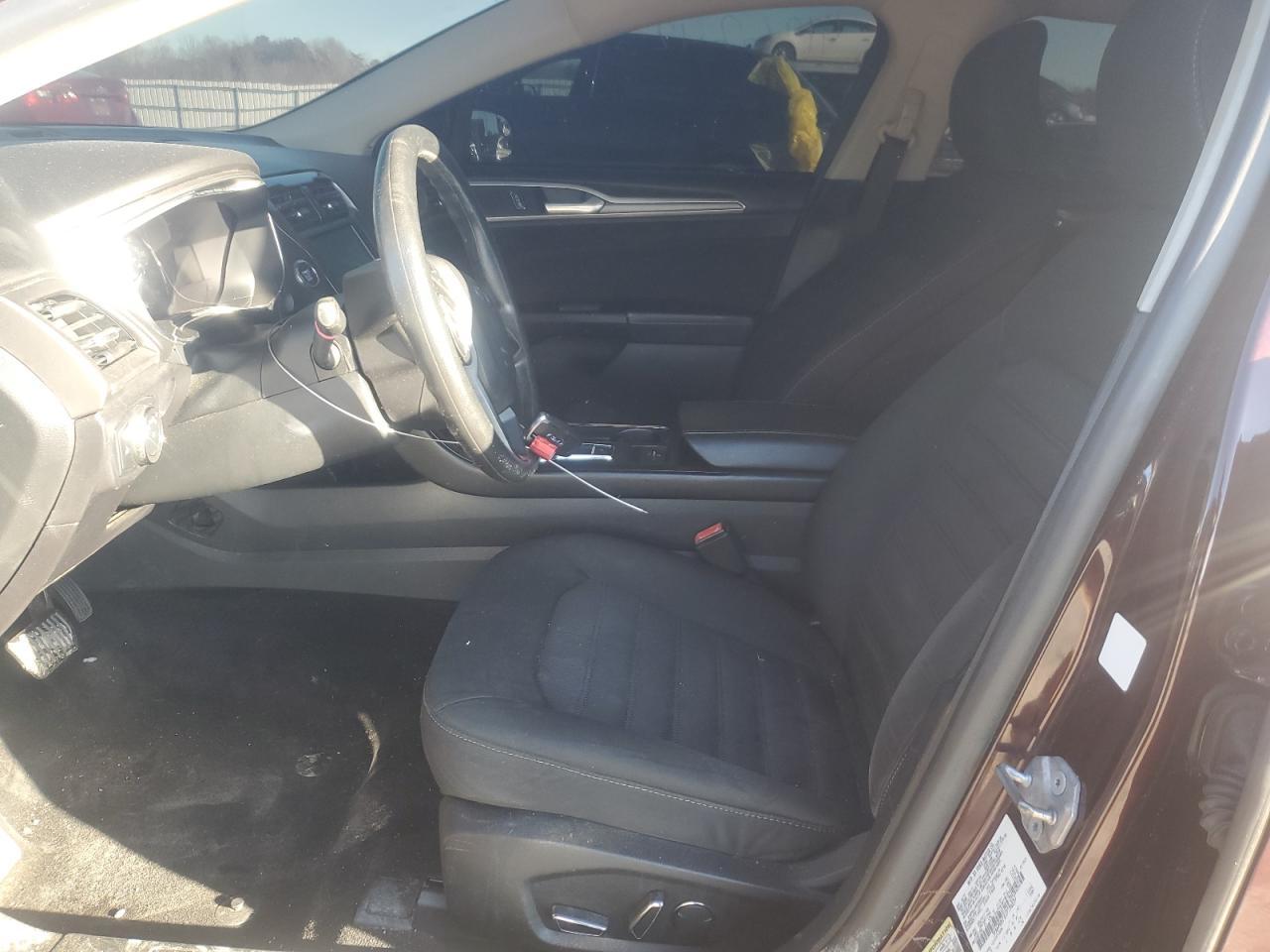 2017 FORD FUSION SE - Фото 7