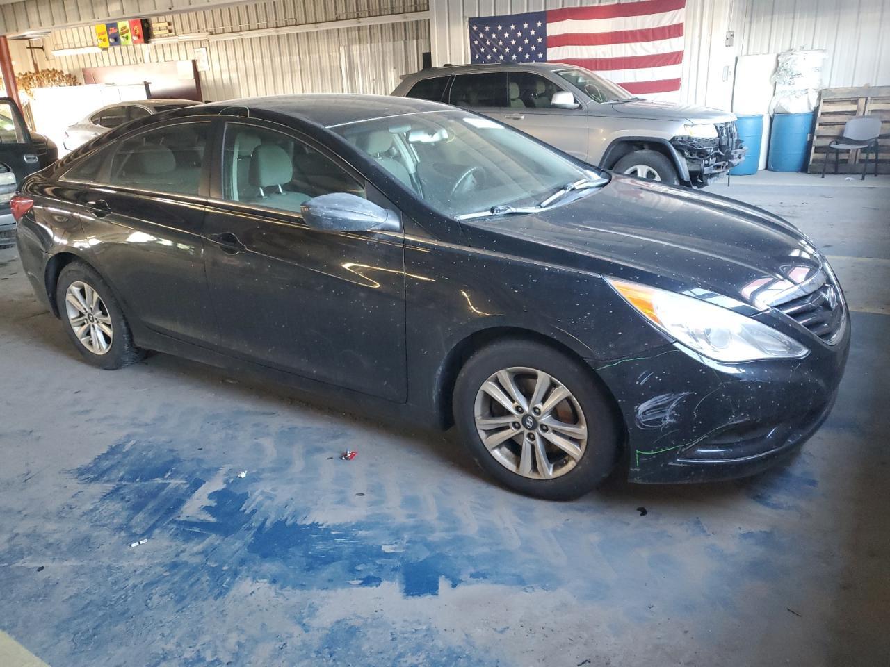 2013 HYUNDAI SONATA GLS - Image 4