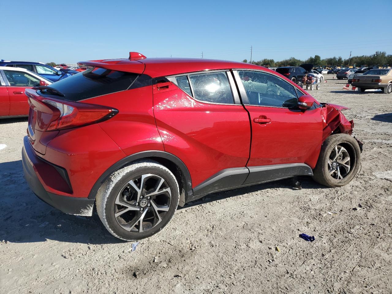 2021 TOYOTA C-HR XLE - Фото 3