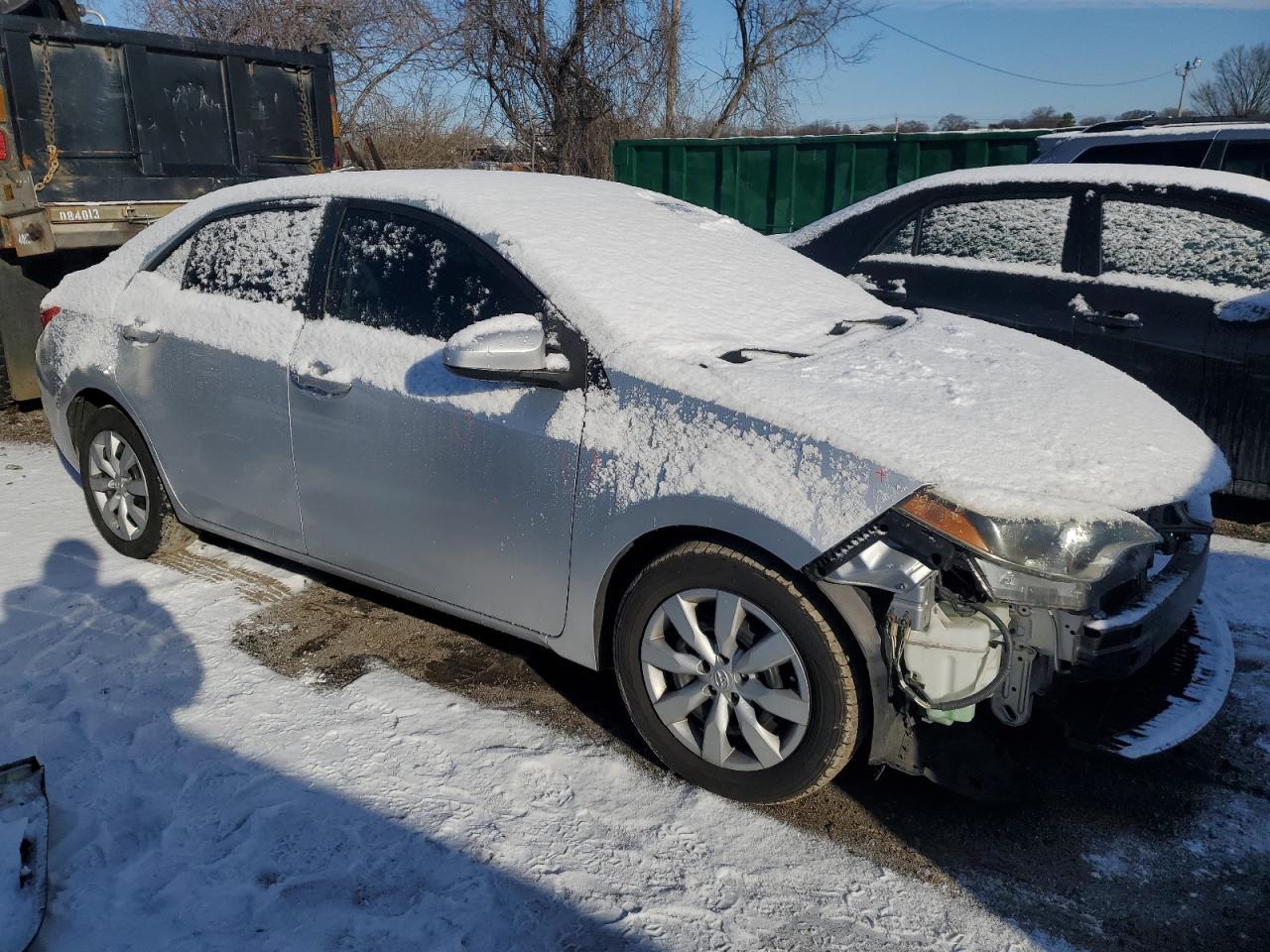 2015 TOYOTA COROLLA L - Фото 4