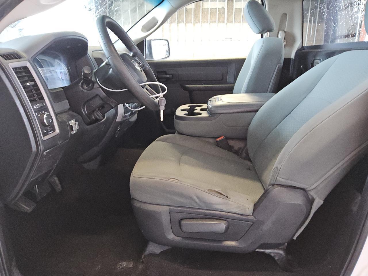 2015 RAM 1500 ST - Image 7