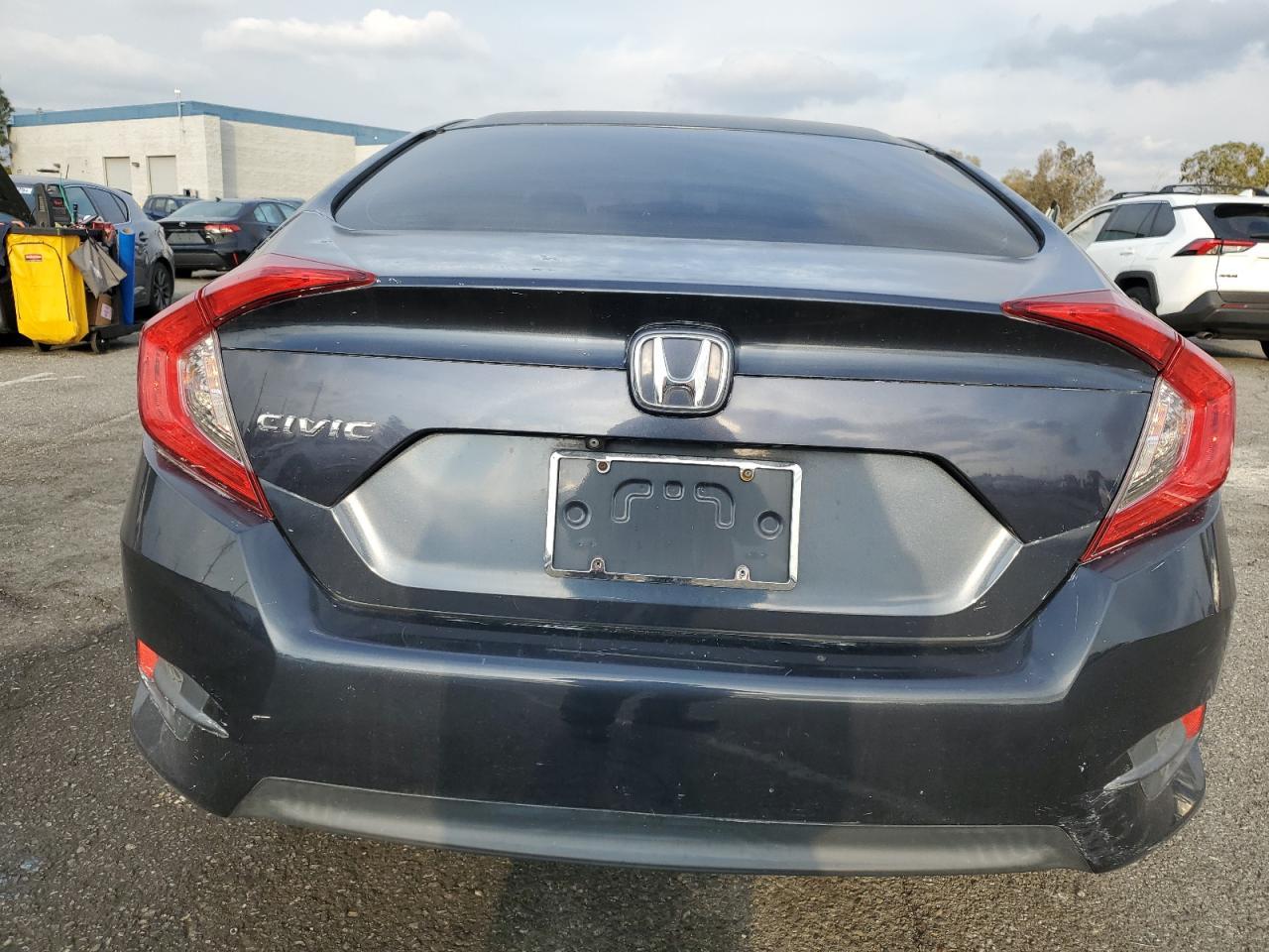 2017 HONDA CIVIC LX - Image 6